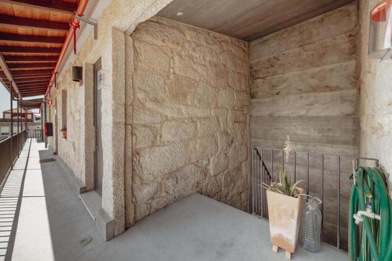 Mezzanine Stylish Apartments By Vacationy Porto Exterior photo